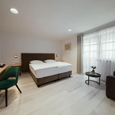 At Podlipje Estate Tesanovci